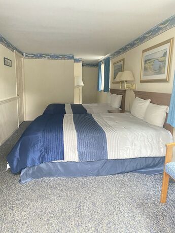 Imagen de la habitación del Hotel Green Harbor Waterfront Lodging. Foto 5