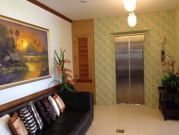 Imagen de los interiores del Hotel Green Harbor and Service Apartment. Foto 13
