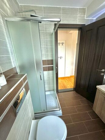 Imagen general del Hotel Green Hill Apartment. Foto 9