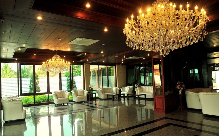 Imagen de los interiores del Hotel Green Hill Phayao. Foto 12