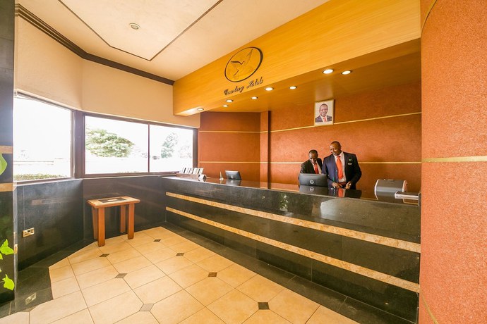 Imagen de los interiores del Hotel Green Hills. Foto 17