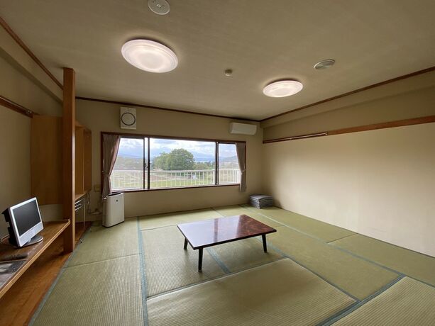 Imagen de la habitación del Hotel Green Hills New Minami. Foto 17