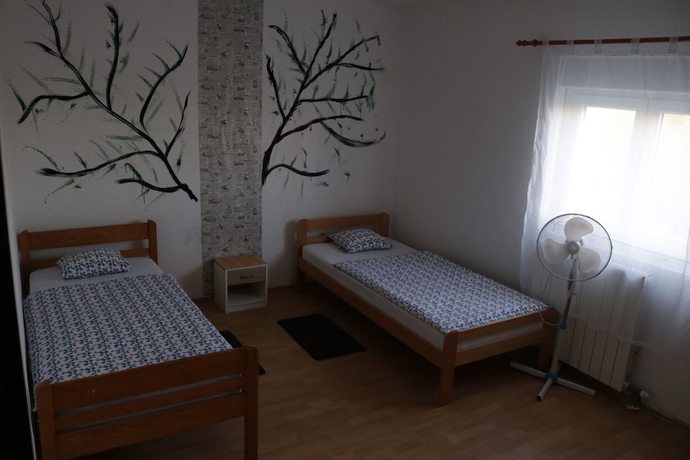Imagen de la habitación del Hotel Green Hostel. Foto 10