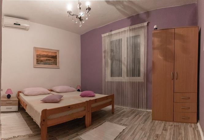 Imagen de la habitación del Hotel Green Hostel. Foto 15