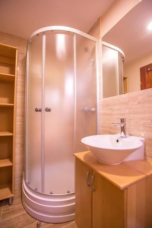 Imagen de la habitación del Hotel Green House Hostel. Foto 10