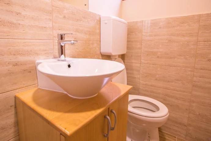 Imagen de la habitación del Hotel Green House Hostel. Foto 16