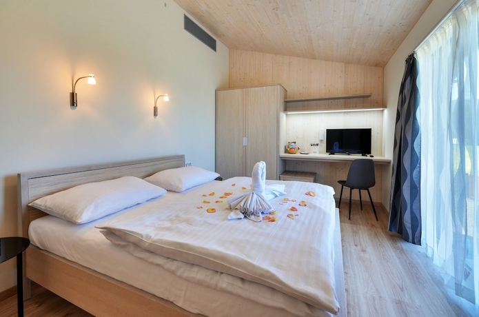 Imagen de la habitación del Hotel Green Inn. Foto 4