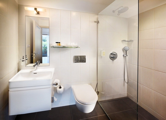 Imagen de la habitación del Hotel Green Inn. Foto 5