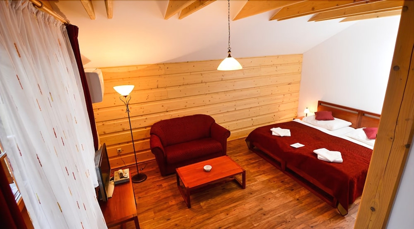 Imagen de la habitación del Hotel Green Inn. Foto 12