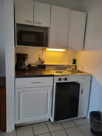 Imagen general del Hotel Green Island Inn. Foto 4