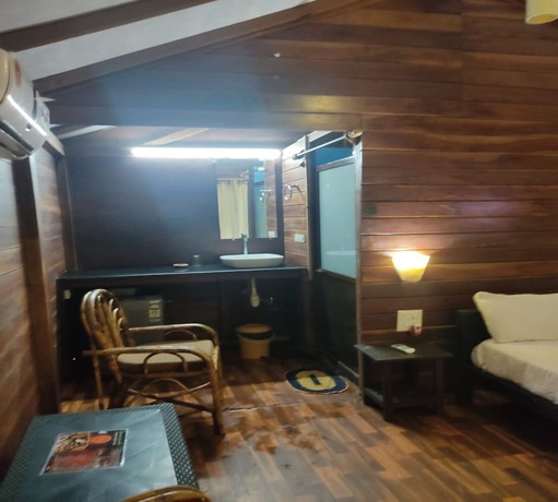 Imagen de la habitación del Hotel Green Ivy Resort. Foto 5