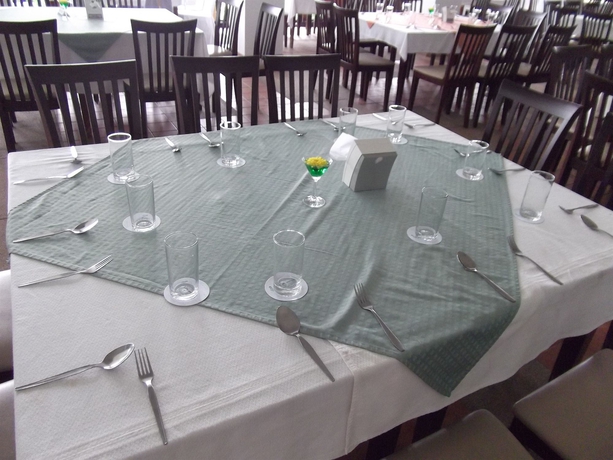 Imagen del bar/restaurante del Hotel Green Lake Resort. Foto 6