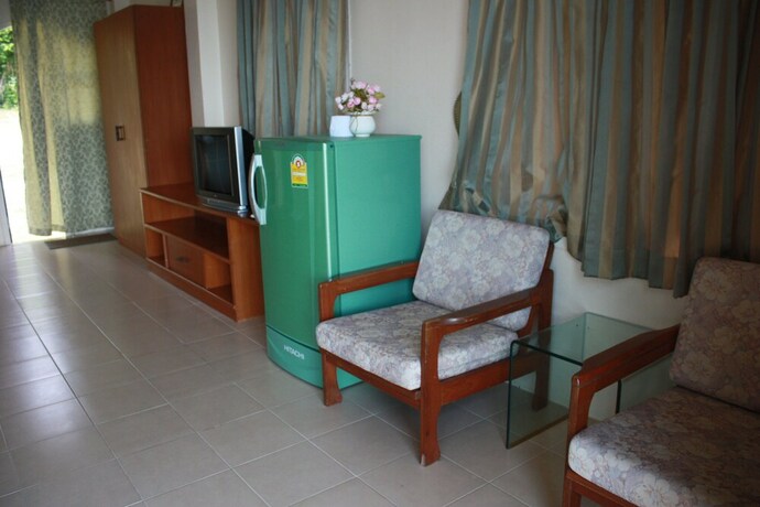 Imagen de la habitación del Hotel Green Lay Resort. Foto 15