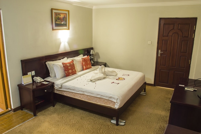 Imagen de la habitación del Hotel Green Leaf. Foto 7