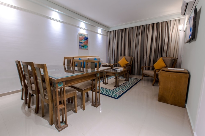 Imagen de la habitación del Hotel Green Leaves Aqua Park Beach Resort North Coast. Foto 13