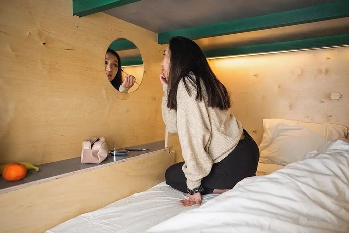 Imagen de la habitación del Hotel Green Marmot Capsule Geneva. Foto 13
