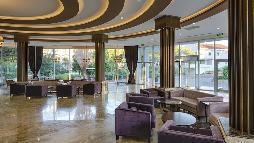 Imagen de los interiores del Hotel Green Max. Foto 13