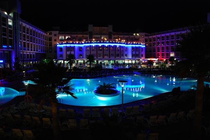 Imagen de los exteriores del Hotel Green Nature Resort and Spa. Foto 5