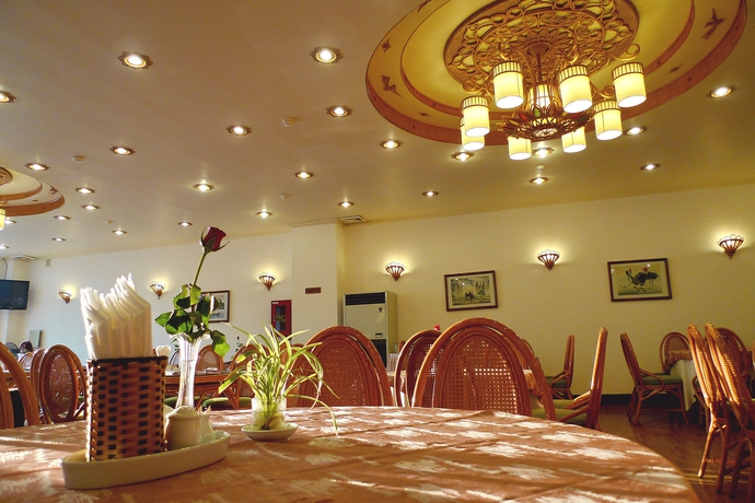 Imagen del bar/restaurante del Hotel Green Nha Trang. Foto 3