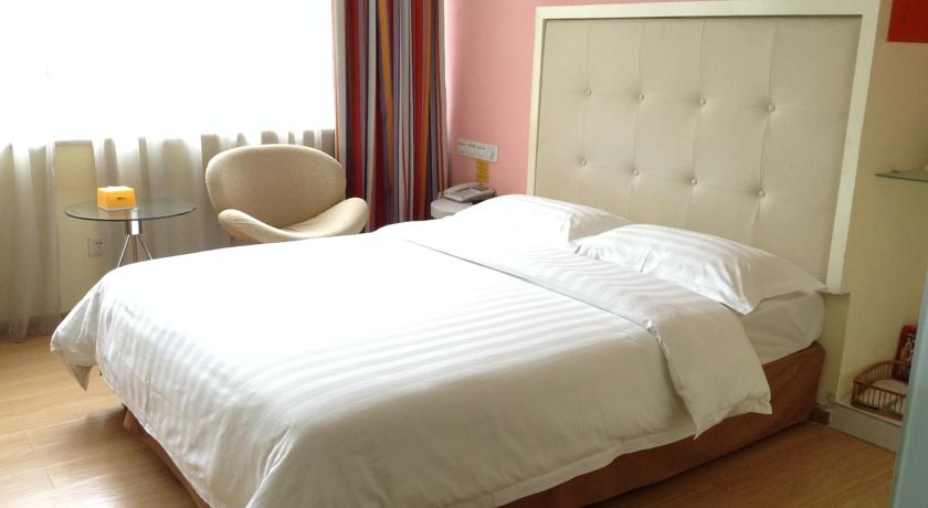 Imagen de la habitación del Hotel Green Oasis. Foto 4