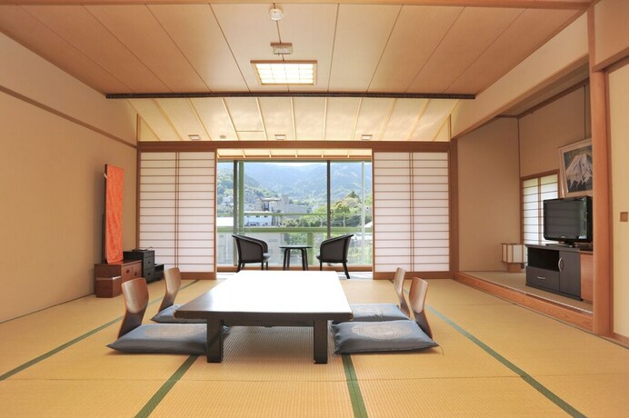 Imagen de la habitación del Hotel Green Pal Yugawara. Foto 18