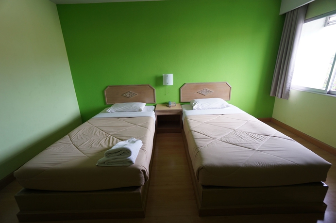 Imagen de la habitación del Hotel Green Palace, Chiang Mai. Foto 13