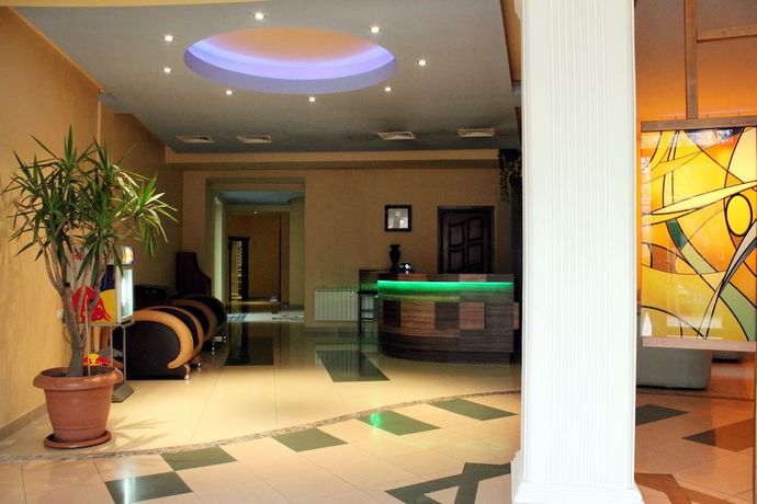 Imagen de los interiores del Hotel Green Palace, Erev&aacute;n. Foto 19