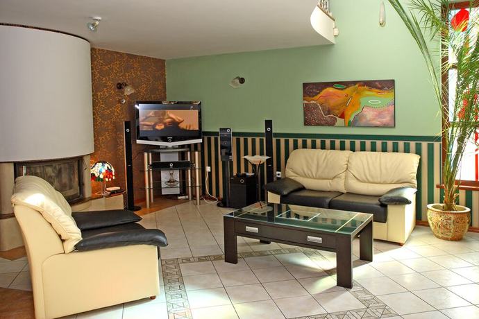 Imagen de los interiores del Hotel Green Palace, Shumen Ciudad. Foto 20