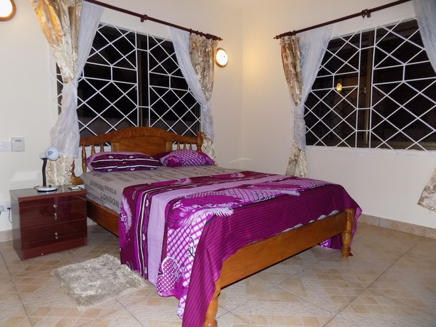 Imagen de la habitación del Hotel Green Palm Self Catering and Chalets. Foto 6