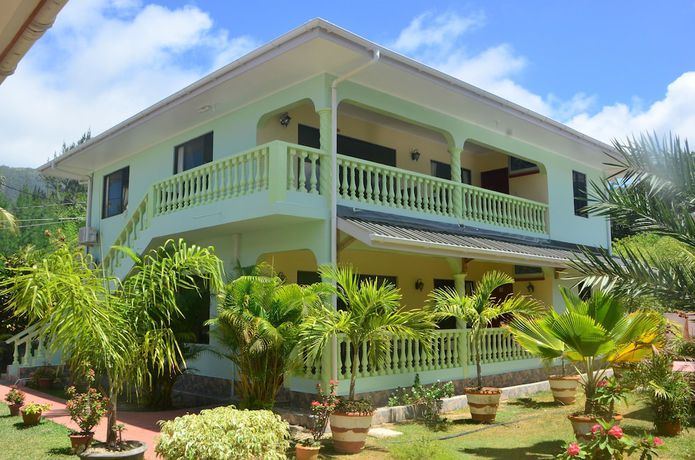 Imagen general del Hotel Green Palm Self Catering and Chalets. Foto 3