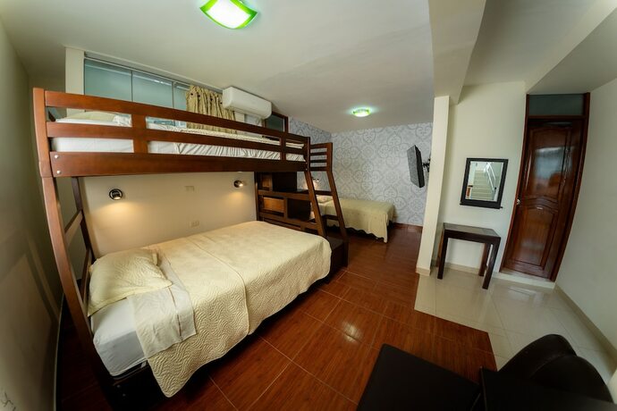 Imagen de la habitación del Hotel Green Paradise hotel. Foto 17