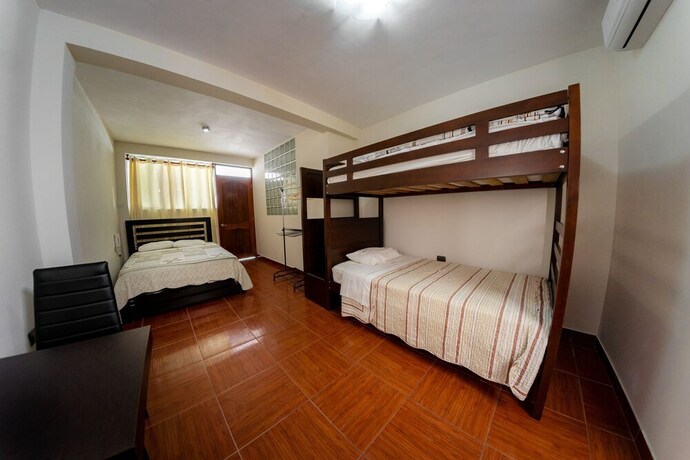 Imagen de la habitación del Hotel Green Paradise hotel. Foto 20