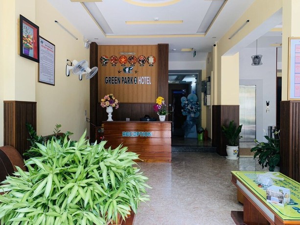 Imagen de los interiores del Hotel Green Park 2. Foto 19