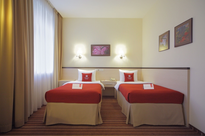 Imagen de la habitación del Hotel Green Park, Ekaterimburgo. Foto 10