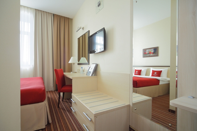 Imagen de la habitación del Hotel Green Park, Ekaterimburgo. Foto 13