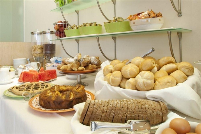 Imagen general del Hotel Green Park Hotel, Napoles Ciudad. Foto 6