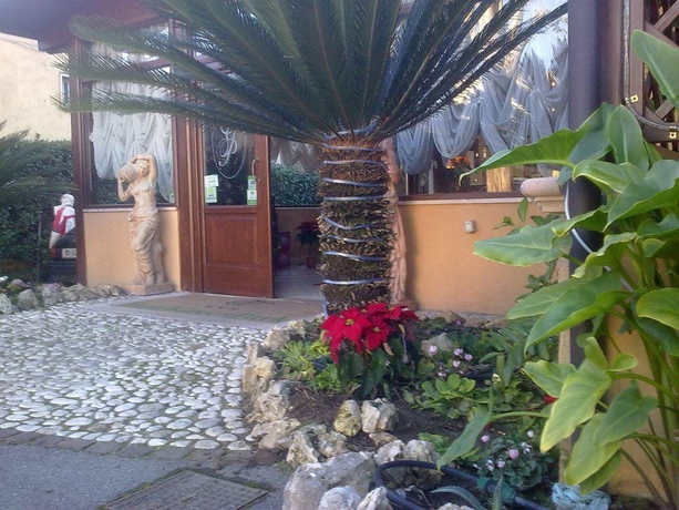 Imagen general del Hotel Green Park Hotel, Napoles Ciudad. Foto 12