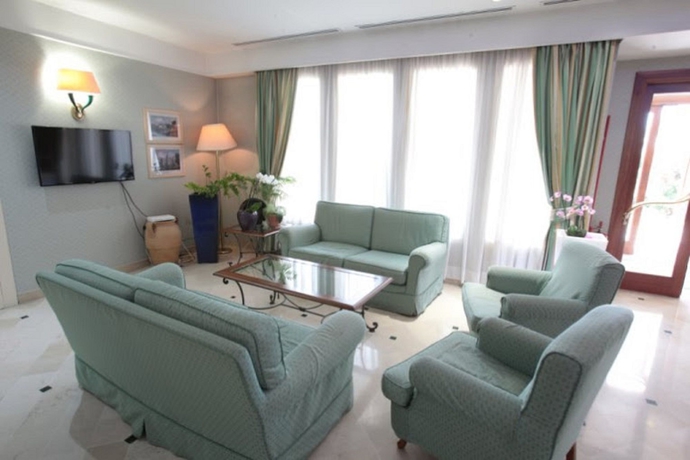 Imagen de los interiores del Hotel Green Park Hotel, Pomezia. Foto 13