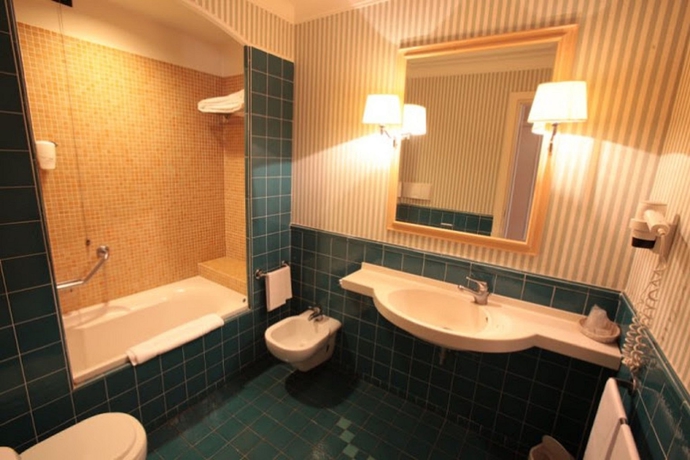 Imagen de la habitación del Hotel Green Park Hotel, Pomezia. Foto 10