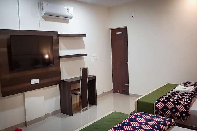 Imagen de la habitación del Hotel Green Park, Kharar. Foto 12