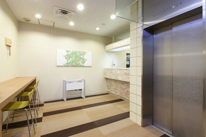 Imagen de los interiores del Hotel Green Park, Sendai. Foto 18