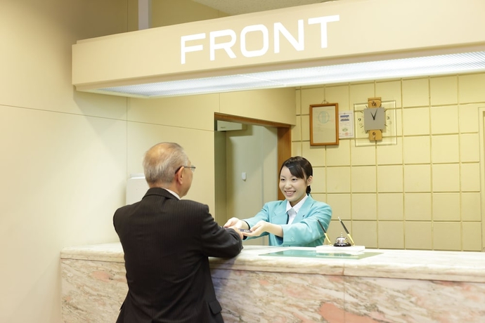 Imagen de los interiores del Hotel Green Park, Sendai. Foto 19