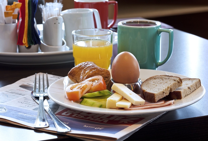 Imagen del bar/restaurante del Hotel Green Park Vilnius. Foto 2