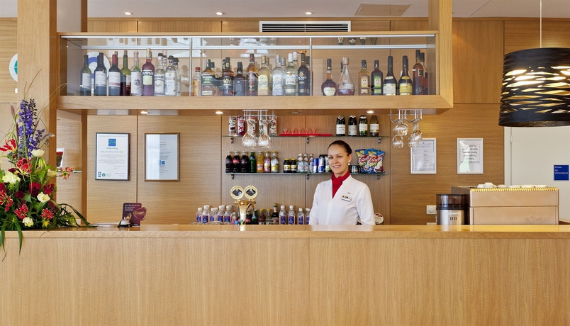 Imagen del bar/restaurante del Hotel Green Park Vilnius. Foto 3