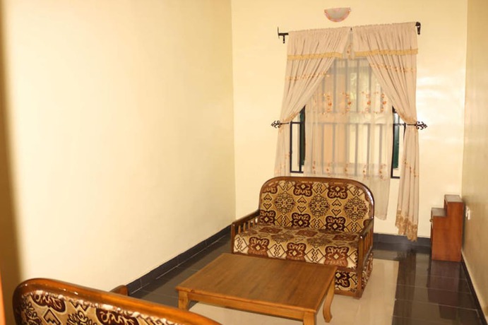 Imagen de la habitación del Hotel Green Park and Suites. Foto 3