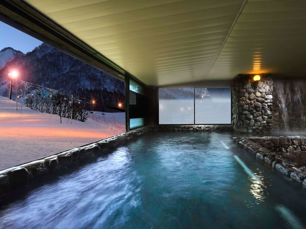 Imagen de la piscina del Hotel Green Plaza Hakuba. Foto 11