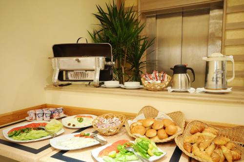 Imagen general del Hotel Green Plaza Inn hotel. Foto 5