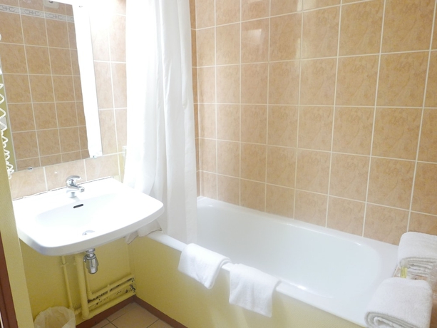 Imagen de la habitación del Hotel Green Poitiers. Foto 8