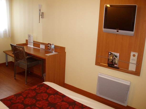 Imagen de la habitación del Hotel Green Poitiers. Foto 11