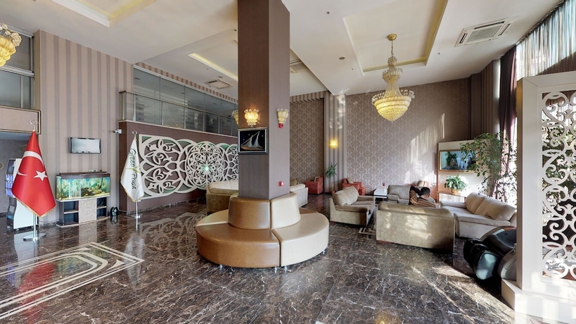 Imagen de los interiores del Hotel Green Prusa. Foto 18